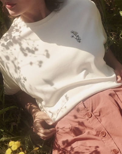 Elsk - Untamed Flora Womens T-shirt - Off White